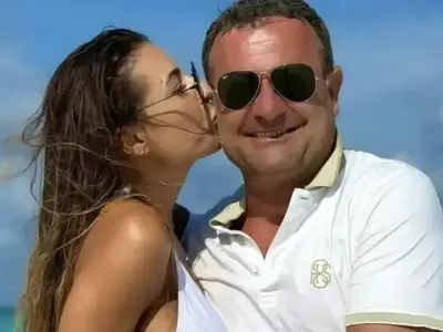 Рачков в битка за жартиера на сватбата на Антоан Петров