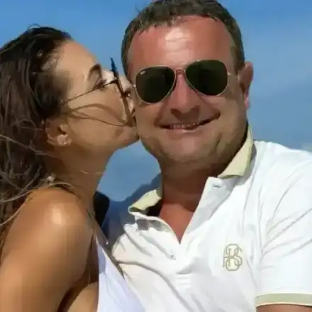 Рачков в битка за жартиера на сватбата на Антоан Петров