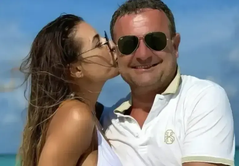 Рачков в битка за жартиера на сватбата на Антоан Петров