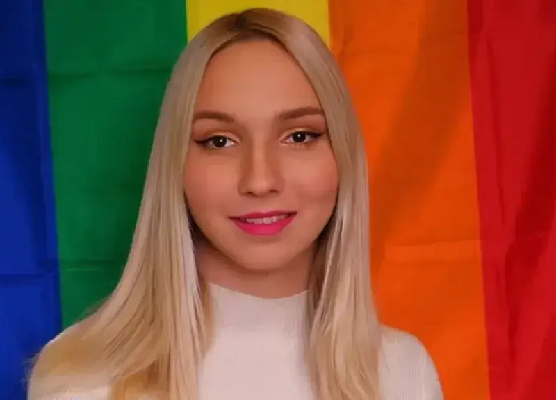 ШОК: Даниел Йорданов (Емили Тротинетката) изпраща интимни снимки по имейл до редакцията на News24sofia.eu (СНИМКА 18+)