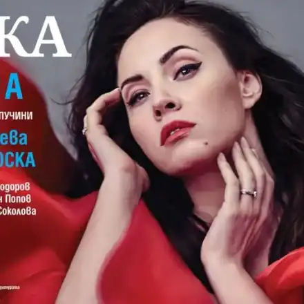 Соня Йончева като Тоска на сцената на Летния театър във Варна