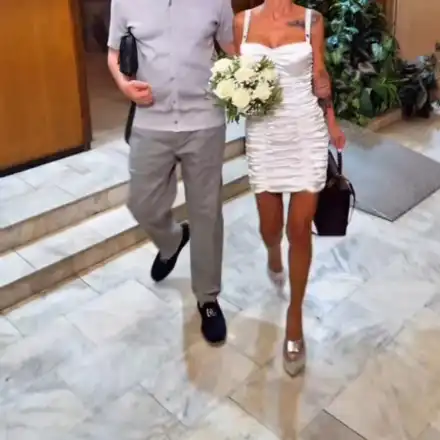 СВАТБА №4 Е ФАКТ: Мария и Теодор се венчаха в ритуален дом в столицата! (тури му оковите, но докога – СНИМКИ)