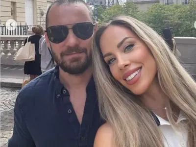 Теди Бургазлиева: Как отпразнува 8 години брак в романтична Франция!