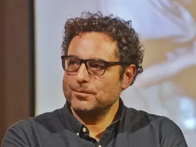 Теодор Ушев стана първият жив автор с творба в Лувъра