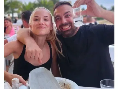 Тото не иска да е перфектен! Снима се с огризки!