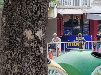 "Шокираща акция: Бургаски ченгета разкриват тайни на известни бизнесмени!"