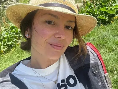 Вики Терзийска в хижа "Вихрен" при братовчеда