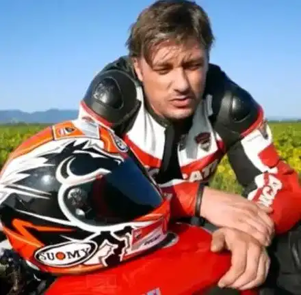 Владо Карамазов с хоби за 50 бона