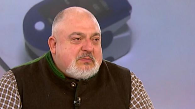 Изтръпнахме! Дадоха змия на Ути