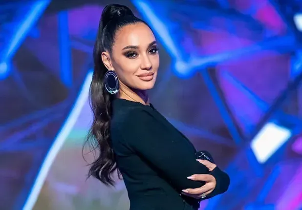 Мистерия? 48-годишната Мария Илиева показа тяло на 20 годишна (Разгорещи мрежата)