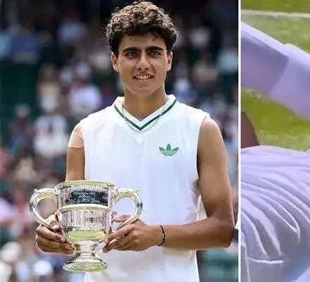 За разлика от Гришо: БГ шампионът от "Уимбълдън" Иван Иванов няма време за гаджета