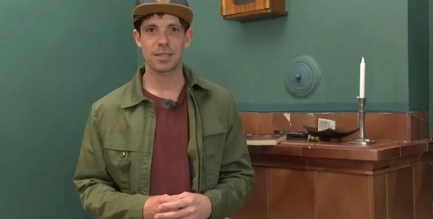 За юбилея си: За да не го сгащят пиян, ето къде избяга Явор Бахаров!