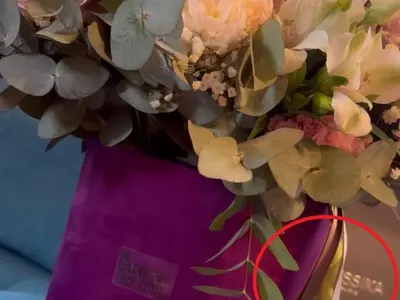 Засипват Венцислава Тафкова с подаръци и цветя! Скри бижу за хиляди евро (СНИМКИ)