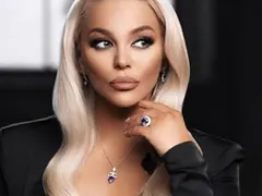 Шокиращи тайни на Деси Слава, които ще ви оставят без дъх!