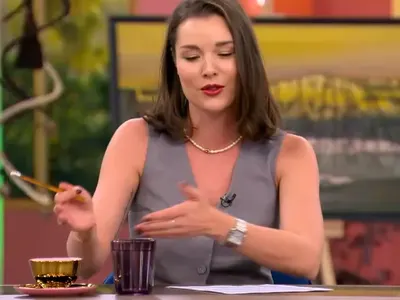 58-годишна злобна лелка! Гала в лицето на колежка: Взеха я и я върнаха. Над 30, а няма деца