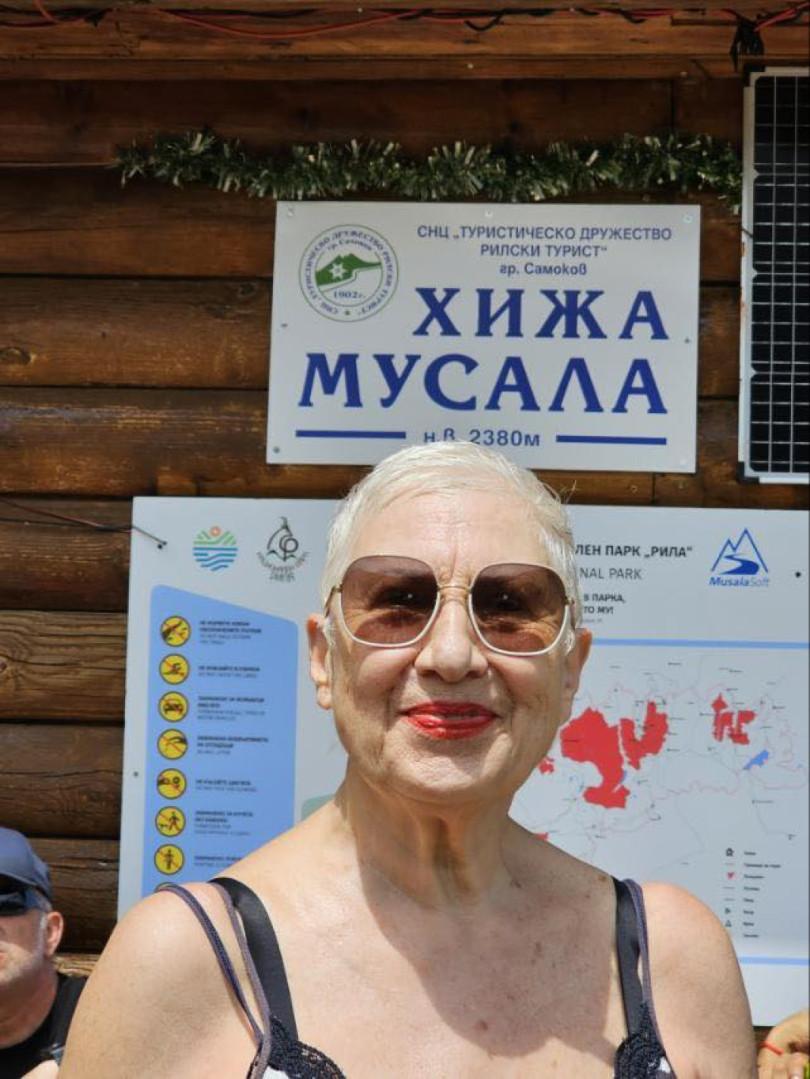 На 81 д-р Емилова се покатери до хижа Мусала