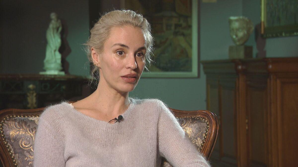 По-влиятелна от директора: Радина Кържилова коли и беси в Народния театър