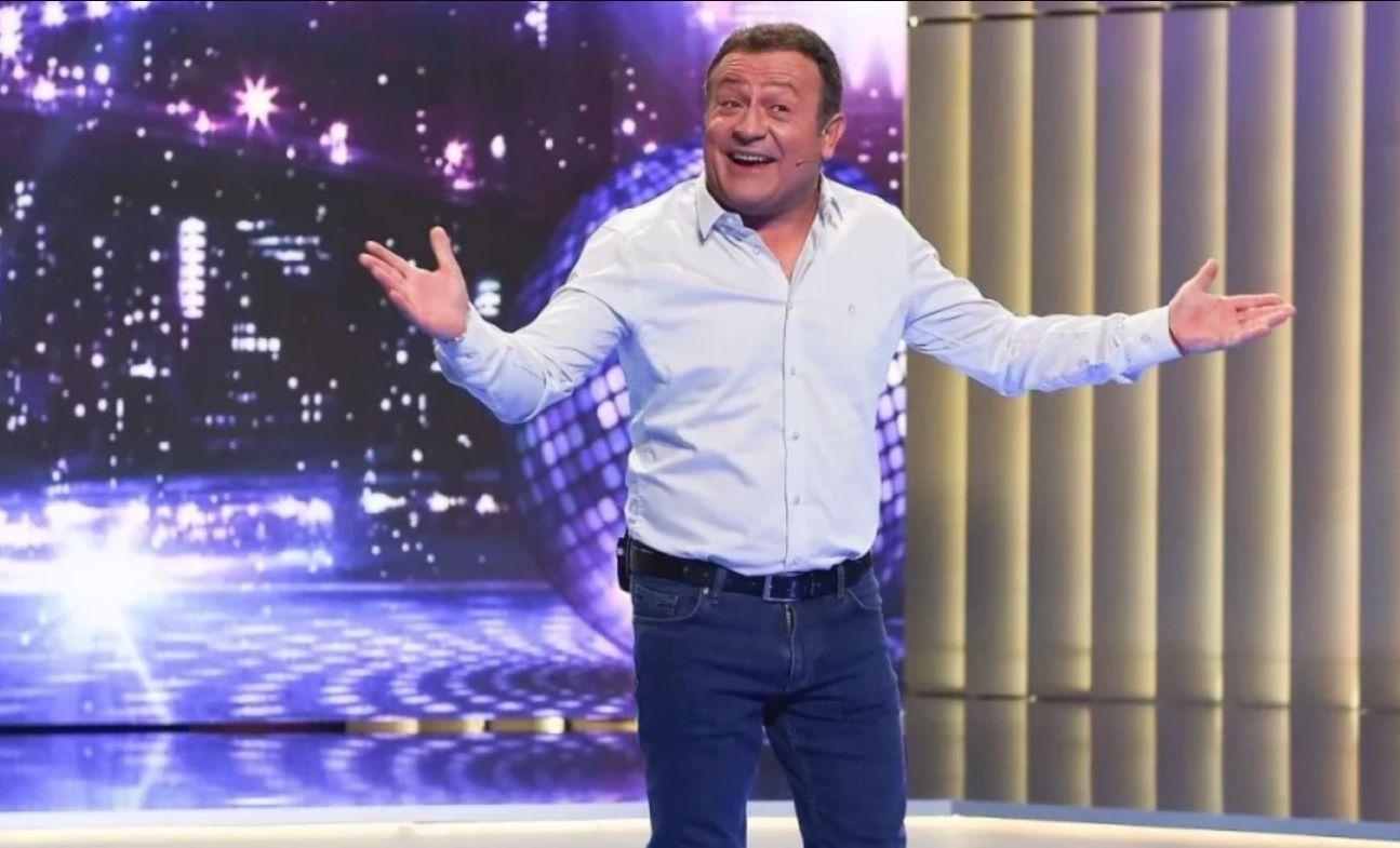 "Рачков разкрива чувствата си: Първата любов плаче на сцената!"