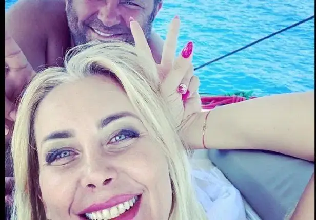 Ало, Терзиев! „Мис Крокодил” и Ивайло Батинков печелят милиони от онкоболни