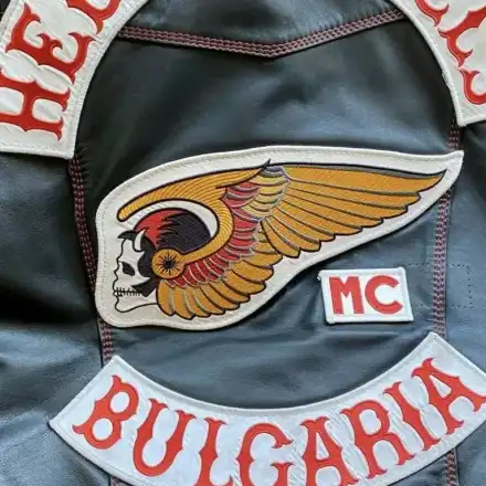 Арсеналът на "Хелс Ейнджълс": Шокиращи снимки и видео от арестите!