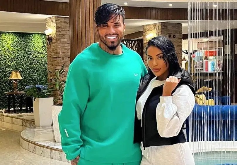 Бившата на Джизъса щастлива и без него