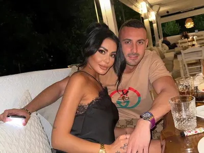 Бившата на Джизъса щастлива и без него