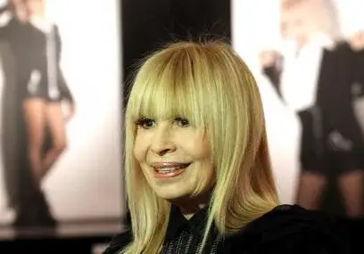 Скандалът на годината: Лили Иванова отслабва с тиквени семки!