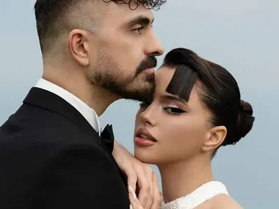 Дара шокира с нова визия: Дупето й детронира Гери-Никол!