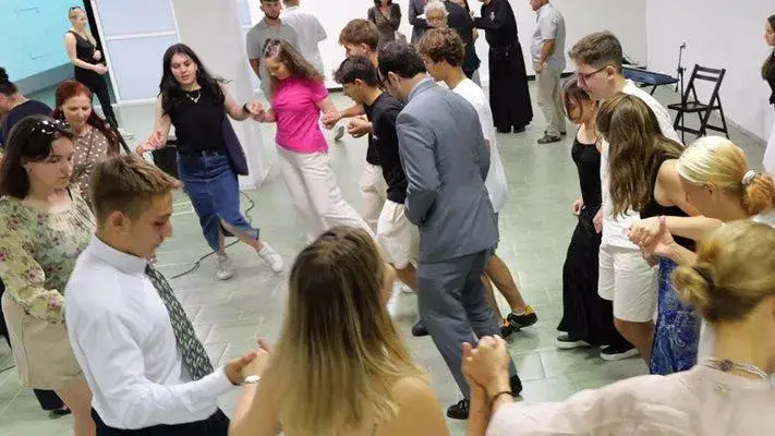 Царският внук Борис изненада с танци! Шокираща публикация!