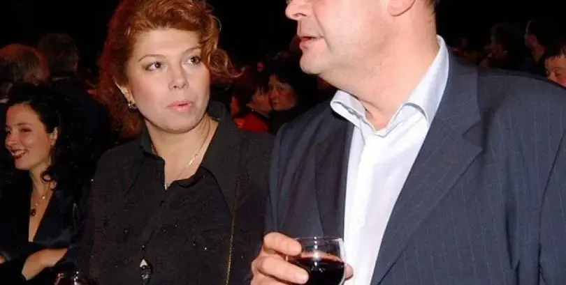 Шокиращи разкрития: Семейството на Илияна Йотова харчи 440 бона годишно!