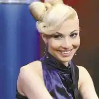 Депутатска дъщеря разкрива шокираща любов към Тодор Славков след смъртта му!