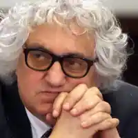 Скандалът с доц. Гого Лозанов: Здравословен крах в библиотеката!