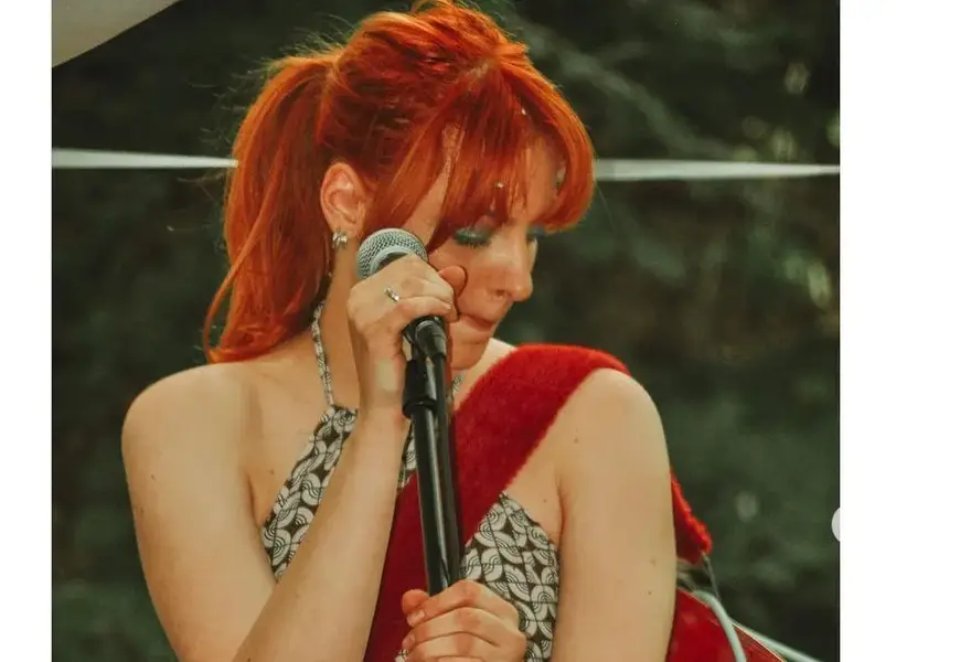 Дъщерята на Вергов стана певица! Написа първата си песен