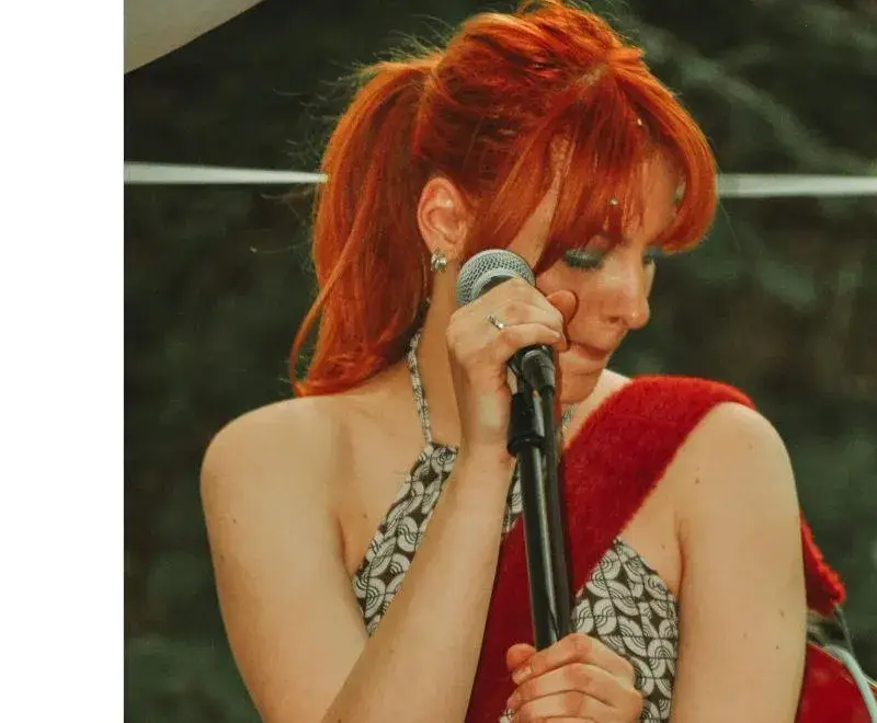 Дъщерята на Вергов стана певица! Написа първата си песен