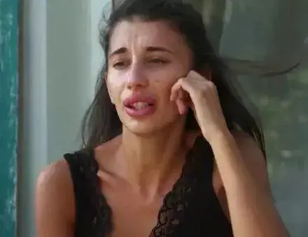 Ергенка говори по ютия