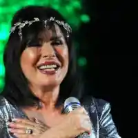 Естрадната легенда Кичка Бодурова в интервю за разтурената дружба с изпълнителката на „15 лалета“: Импресариото й Евгени постигна целта си да ни скара