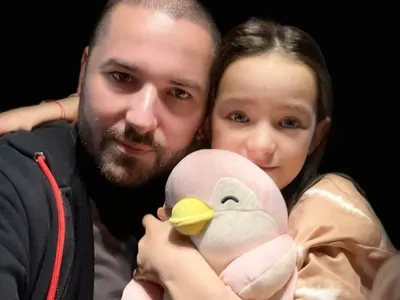 In Memoriam! Картините на трагично загиналата малка Сияна оживяват в нова галерия на нейно име