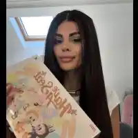 Лабубу: Родни звезди харчат луди пари за зловещата кукла!