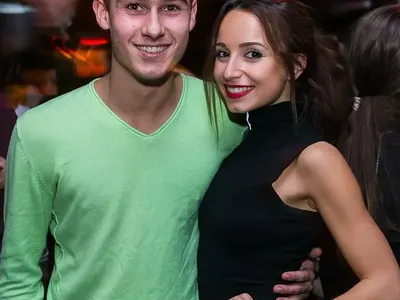 Иво Карамански като детенце пред Пепе! Пусна снимка, а потребители нарекоха Антоанет „леля му“! (ВИЖ ТУК)