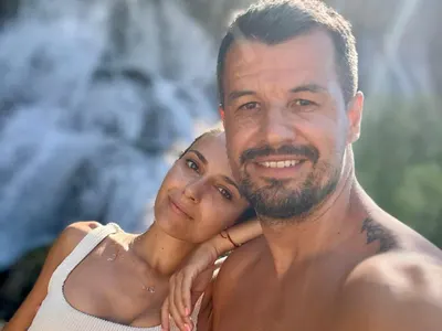 Изненада! Бившият на Мика се сгоди за Бесте Сабри (СНИМКИ на диаманта)