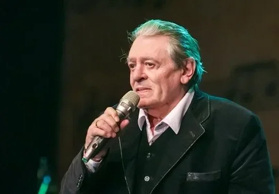 Легендарният Михаил Белчев на 79: Шокиращи откровения за живота и любовта му!