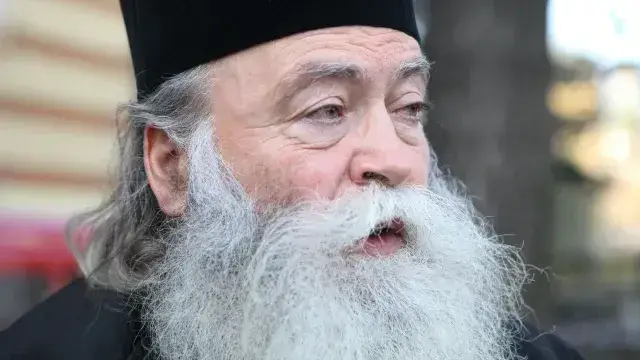 **Скандал с Ловчанския митрополит Гавриил: В Украйна за празник или за политика?**