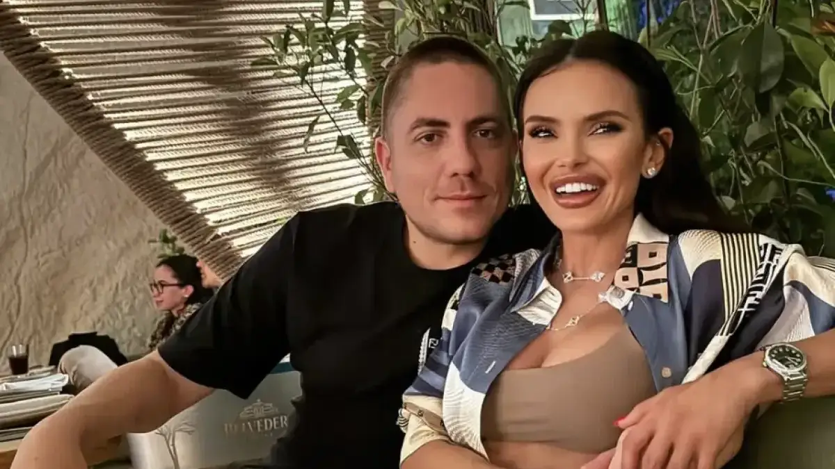 Лудостта продължава: Мъжът на Мара Отварачката обзаведе и майка й! (Снимки)