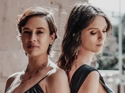 Луиза и Весела на поход с децата