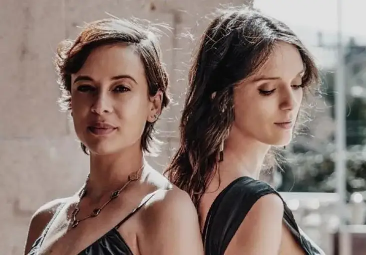 Луиза и Весела на поход с децата