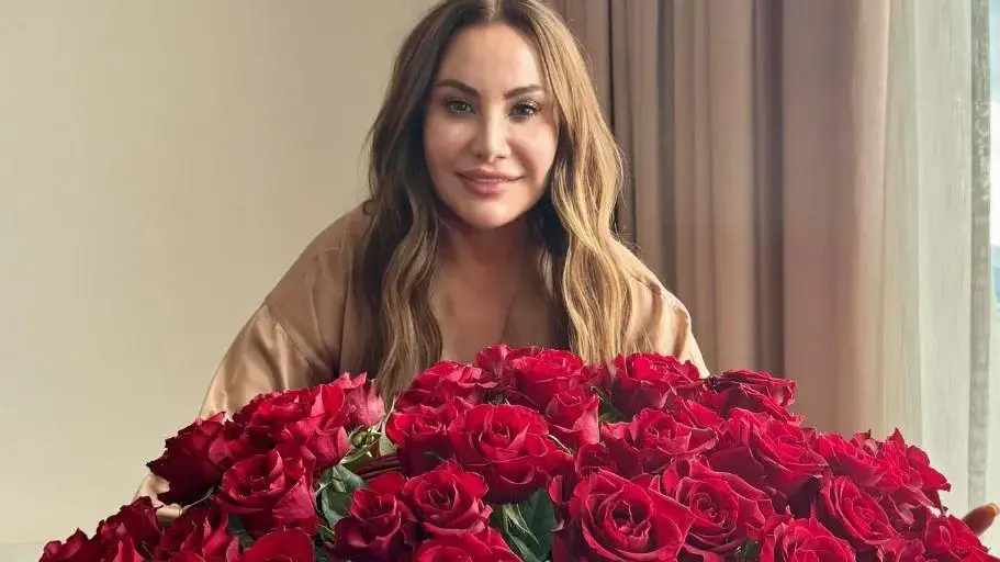 Мадам Мулти скърби за Илия Павлов! Злобари я засипват с подигравки