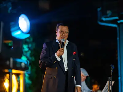 Васил Петров: Магичният глас, който разтърси Родопите!