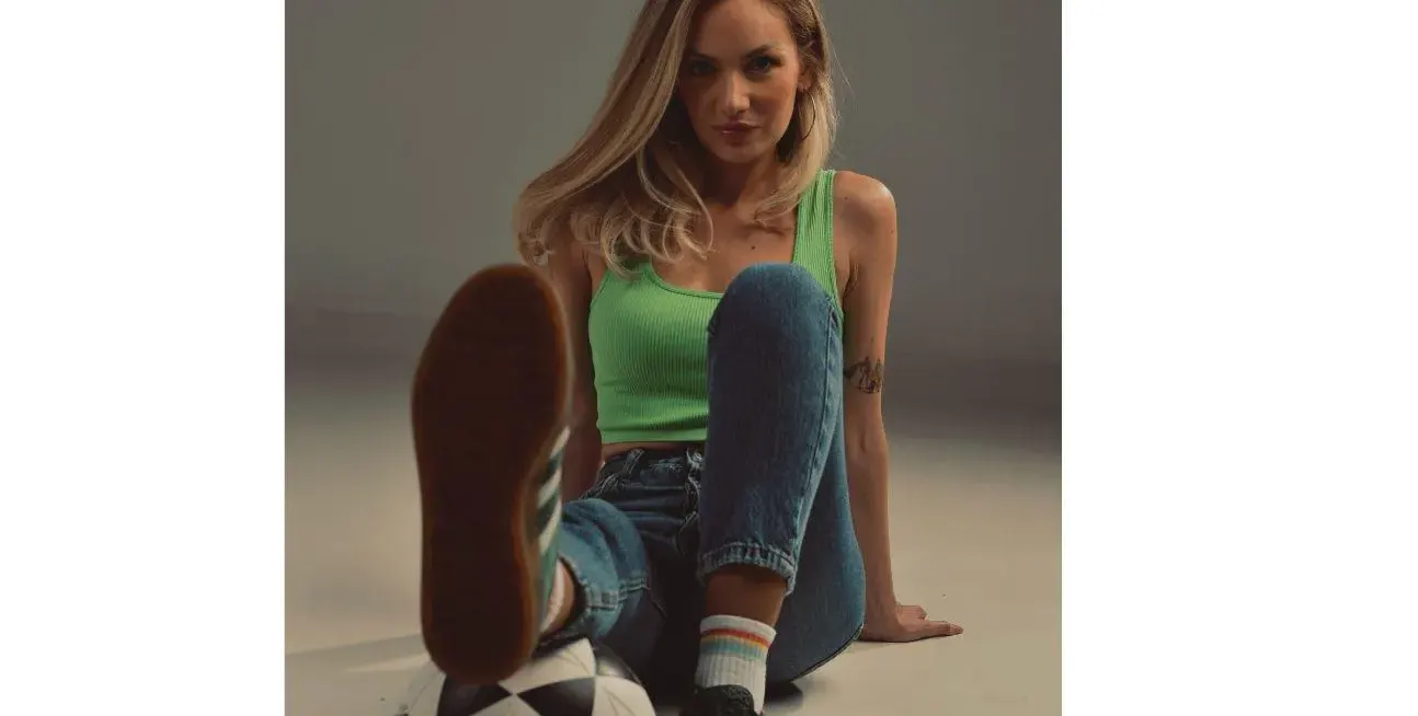 Македонска сексбомба идва на „Герена“! Никола Серафимов води у нас сестра си