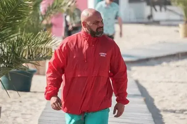 Месеци преди да почине от инфаркт на рождения си ден, концесионерът на плажа в Лозенец погребал съпругата си