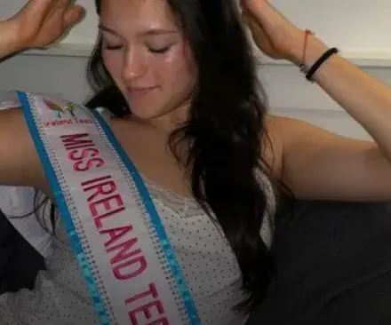 Мис Ирландия Тийн 2025: Защо мечтая да се върна в България?